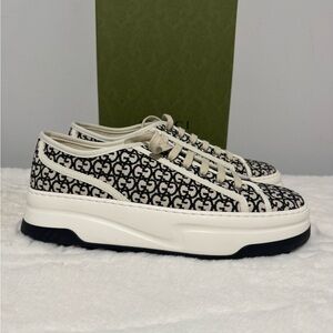 Gucci Women's Monogram Black and Cream Sneakers